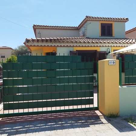 La Gioia Di Casa Villa Àrbatax Exteriör bild
