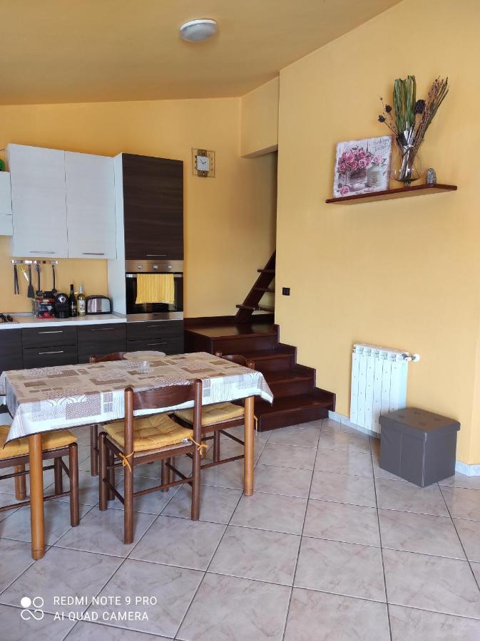 La Gioia Di Casa Villa Àrbatax Exteriör bild