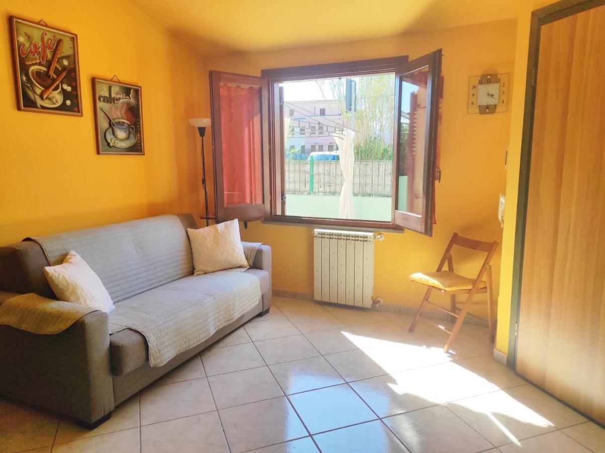 La Gioia Di Casa Villa Àrbatax Exteriör bild