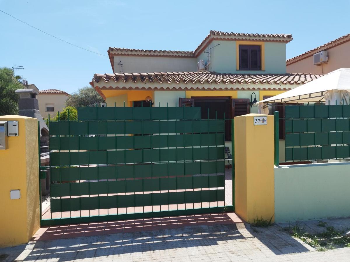 La Gioia Di Casa Villa Àrbatax Exteriör bild