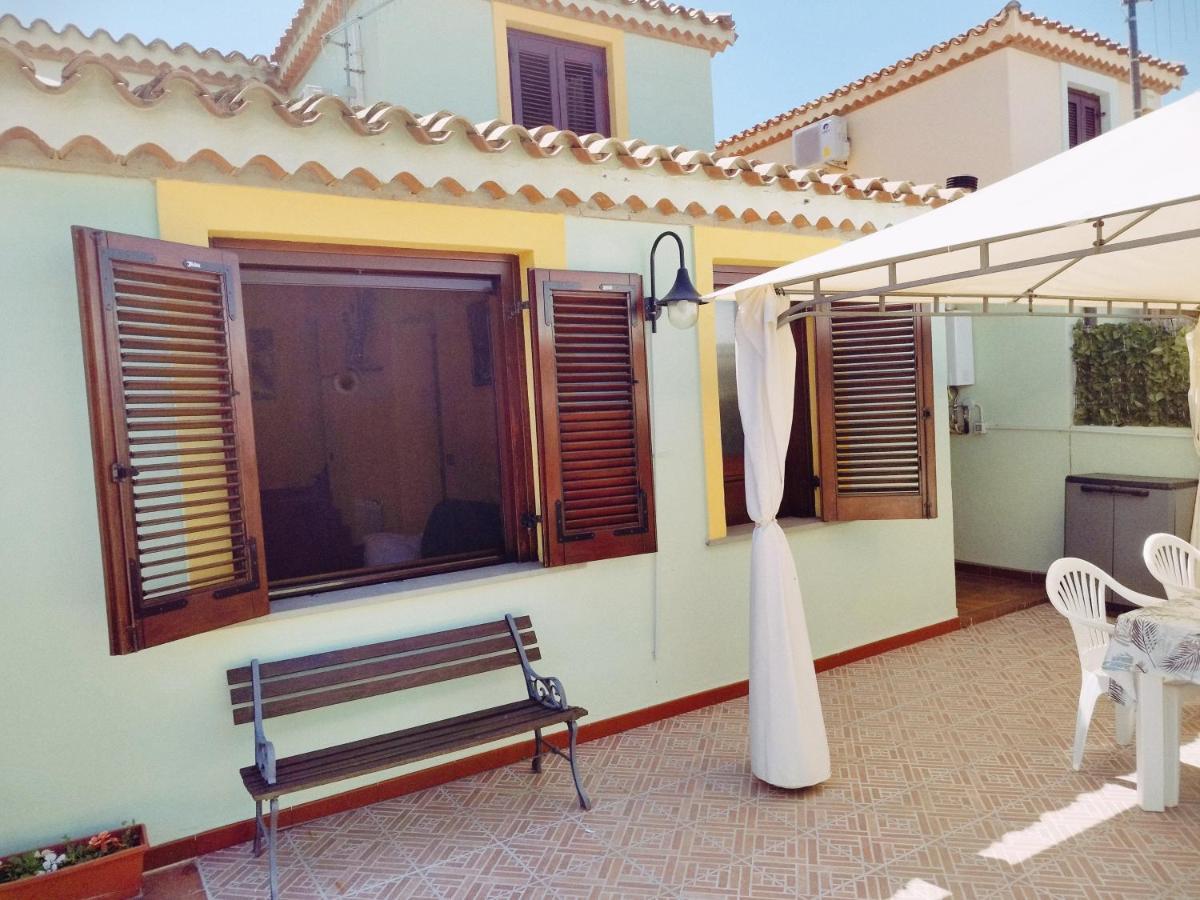 La Gioia Di Casa Villa Àrbatax Exteriör bild